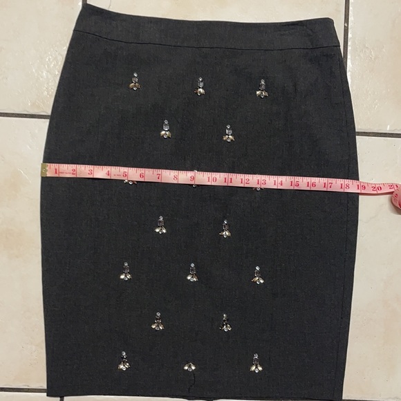 Skirts - Picture 6 of 8